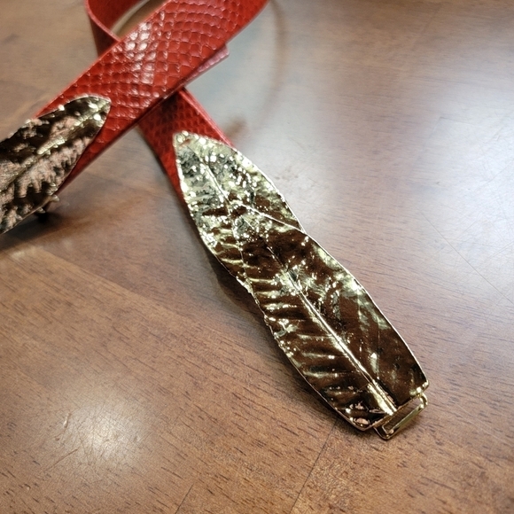 Vintage Red Faux Snakeskin Belt with Gold Tone Metal Leaves - Picture 4 of 16